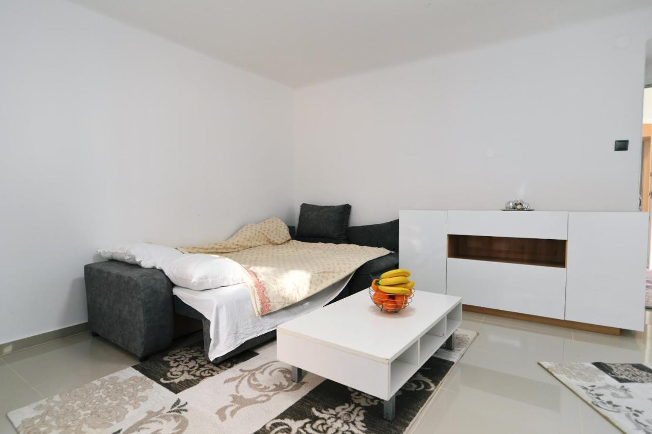 Tyson Studio Apartments Kraljevica Esterno foto